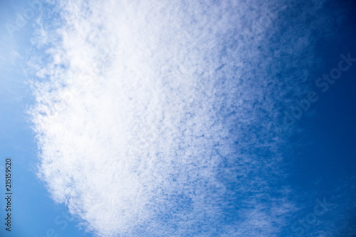 Fototapeta Naklejka Na Ścianę i Meble -  Blue sky and White clouds