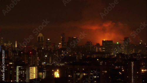 Wallpaper Mural Timelapse of fire over skyline Singapore Asia Torontodigital.ca