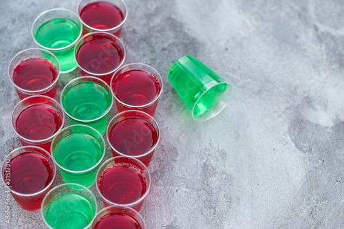 Beliebtes Partygetränk bunte Jellyshots mit Alkohol photo