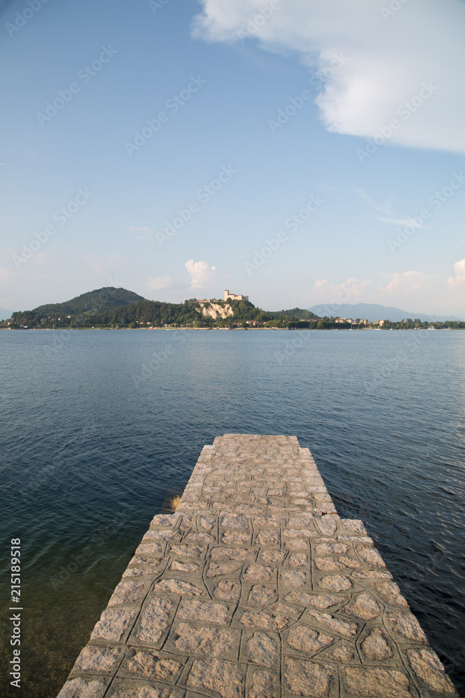 Arona sul lago Maggiore, rocca Angera