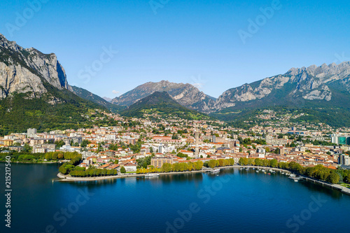  Lecco - Lago di Como (IT) - Vista aerea panoramica della città 