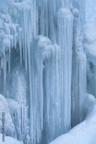 Frozen waterfall © Dmytro Surkov