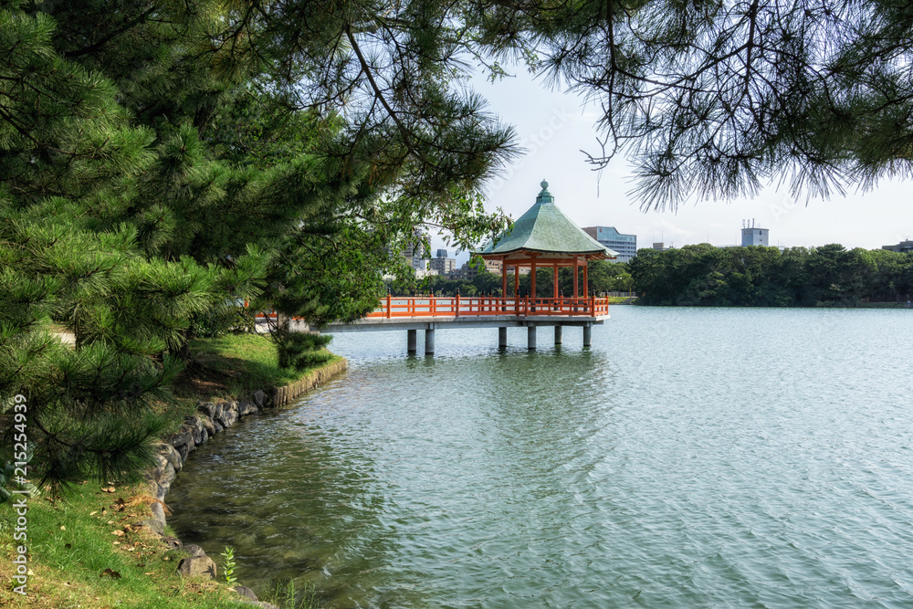 Fototapeta premium ohori park pavilion