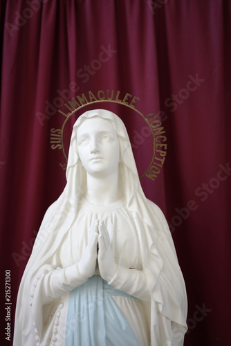 Mother Mary statue photo