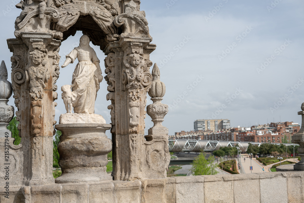 Toledo Bridge, Puente de Toledo Madrid España, Spain