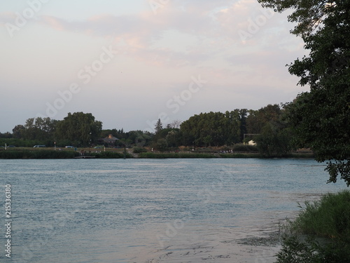 The river in Avignon © Pascal