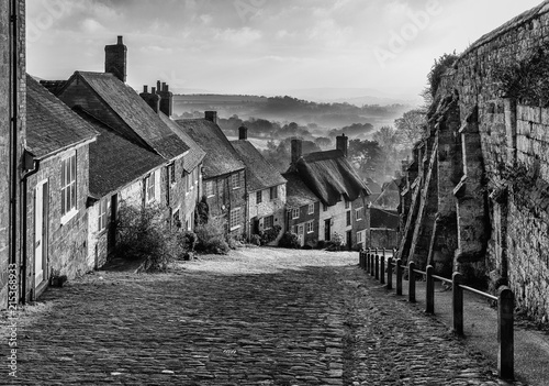 Gold Hill, Shaftesbury, Dorset, UK photo