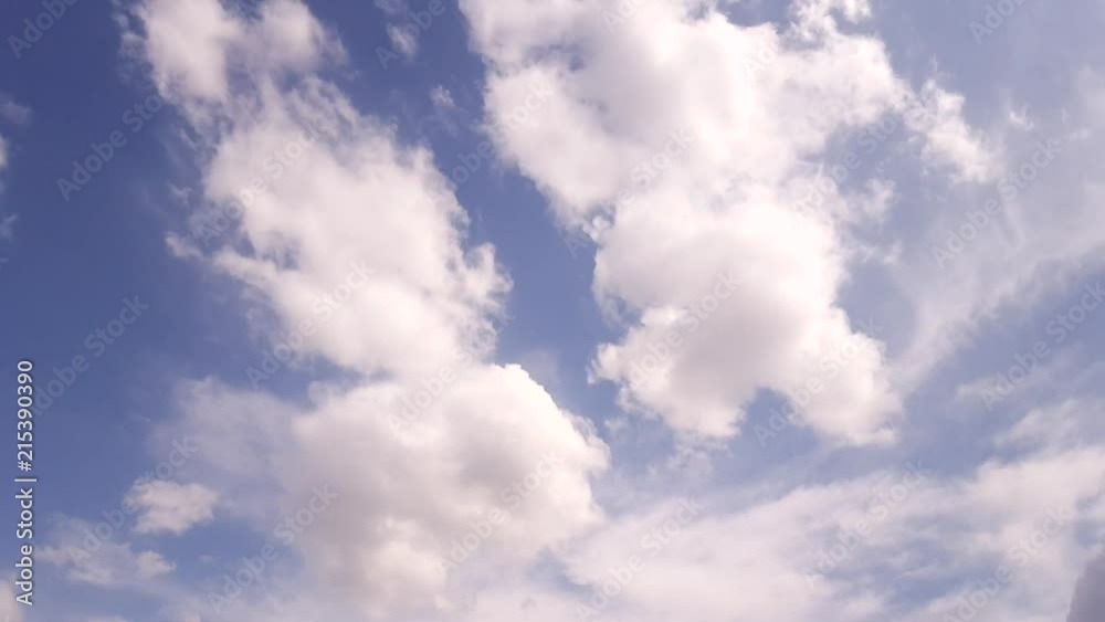 Wolken lucht cirrus windveren of vederwolken Wolken lucht cirrus windveren of vederwolken