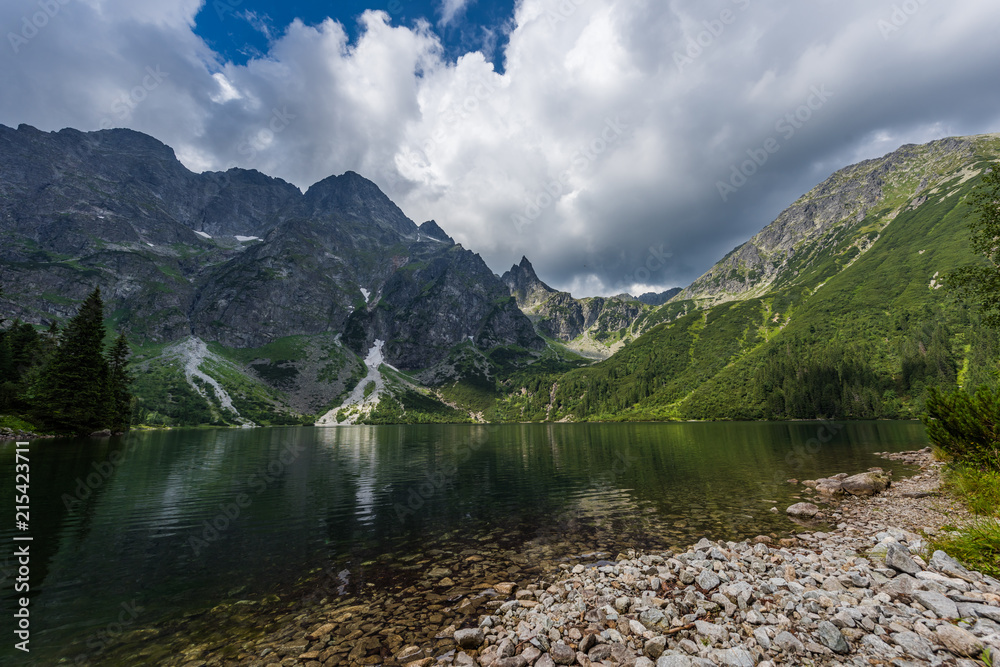 Gewitterwolken über dem Meerauge (Morskie Oko) – Hohe Tatra; Polen