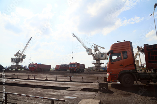  China inland river cargo terminal