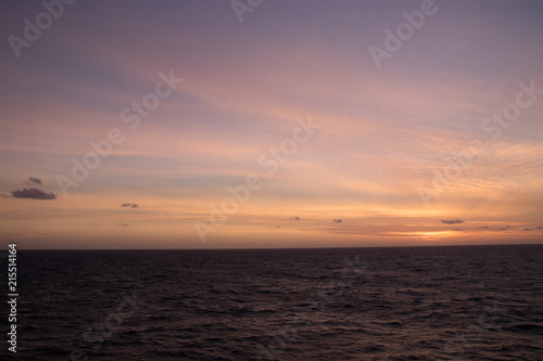 Sunrise in the Irish Sea © Avenue des Images