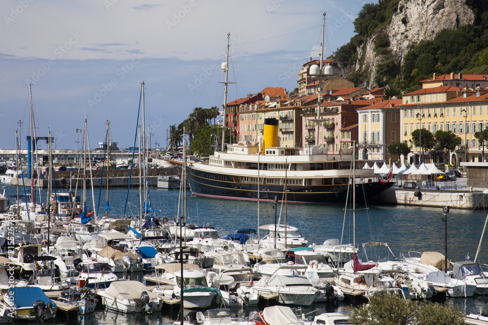 Francia, Nizza, il porto turistico.