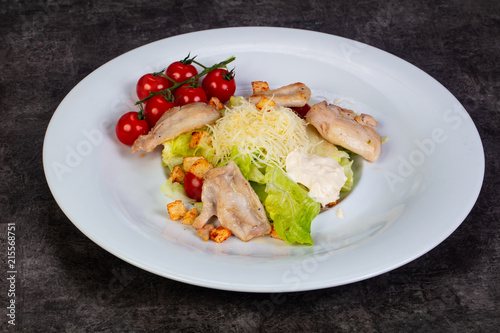 Salad Caesar with chicken