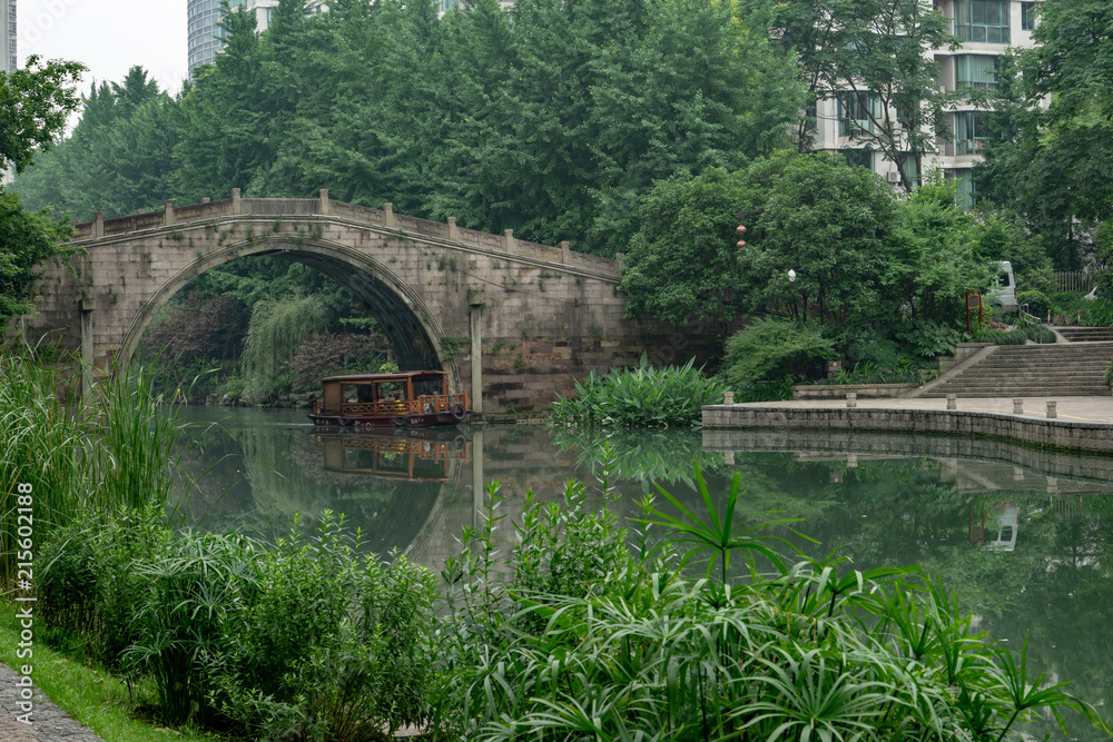 Chinese bridge