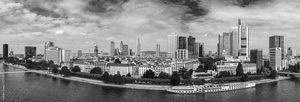 Schwarzweiß Panorama Innenstadt Frankfurt am Main