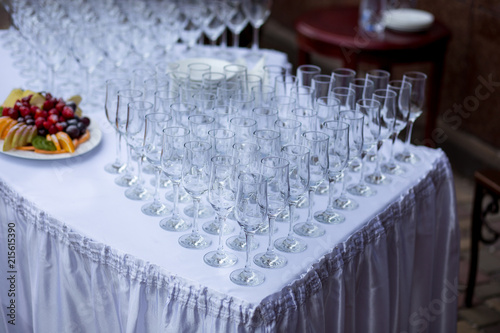 empty wine glasses on the wedding table