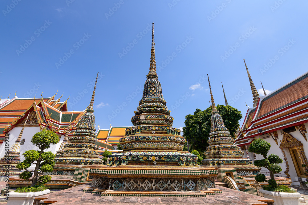 Fototapeta premium Wat Pho or Wat Phra Chetuphon Vimolmangklararm Rajwaramahaviharn is one of Bangkok's oldest temples, it is on Rattanakosin Island, directly south of the Grand Palace.