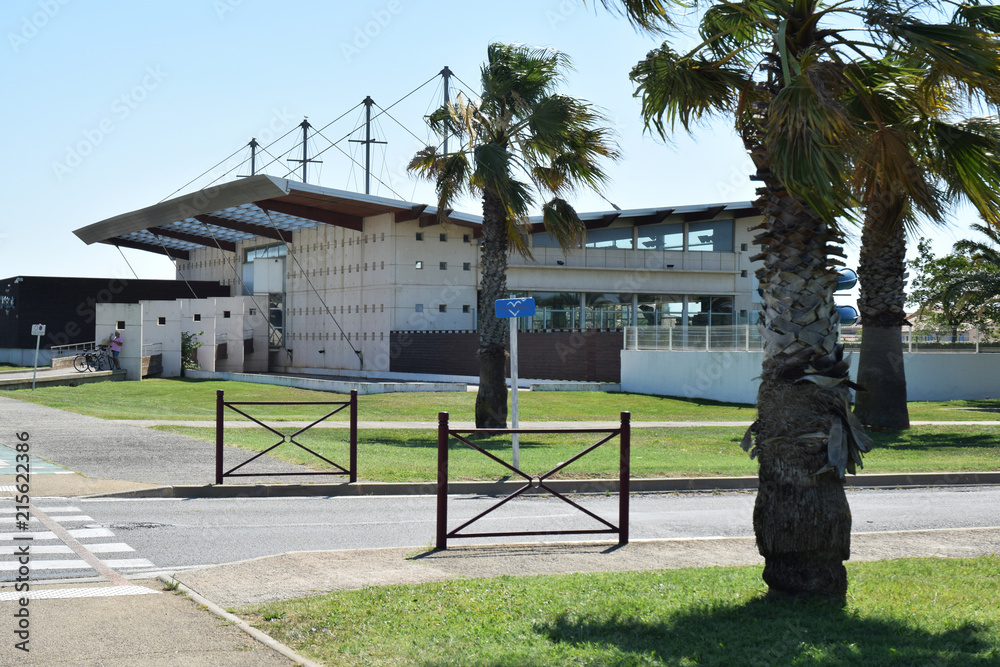 Piscine municipale de Port-la-Nouvelle, Aude, Languedoc, Occitanie, France.