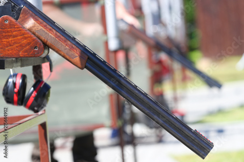 Slika na platnu The barrel of the gun for target shooting skeet