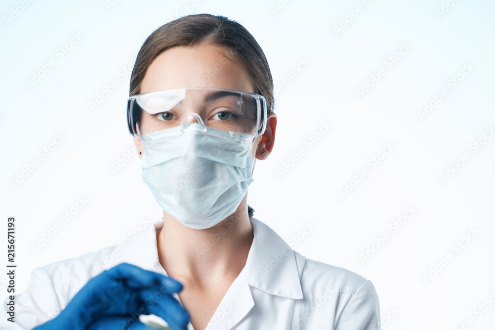 medical technician wearing glasses medical technician wearing glasses