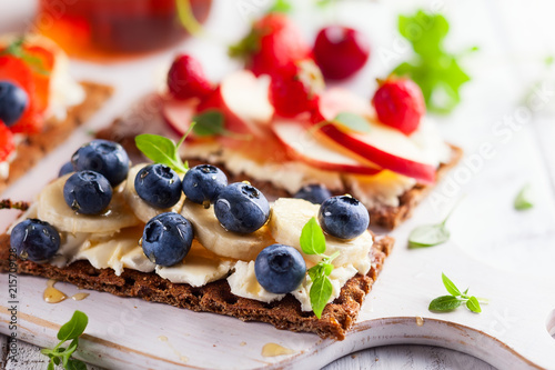 Healthy sandwiches with berry