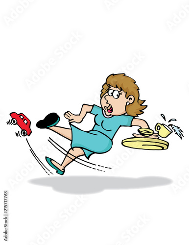 Señora resbalada con tasa de cafe 