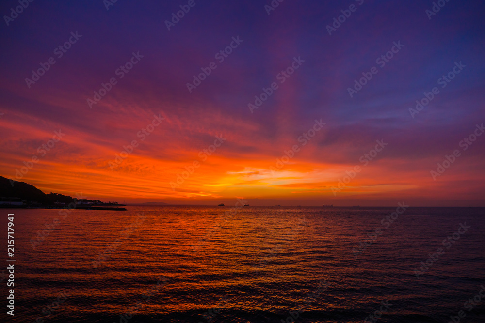 Obraz premium 周防灘の朝焼け