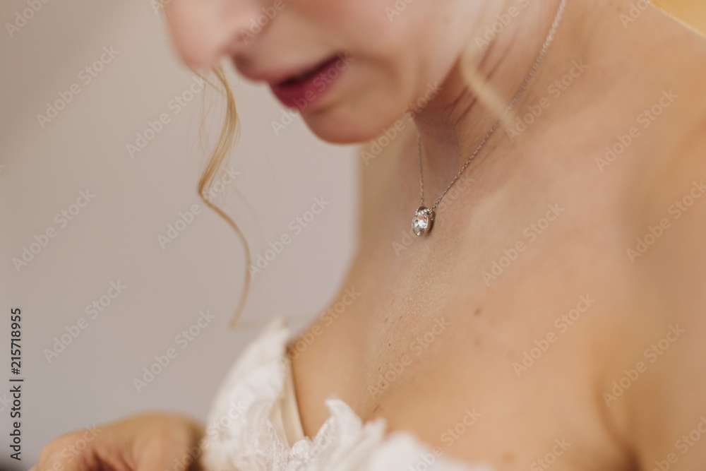 Mariée bijoux et robe