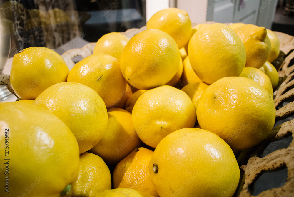 Lemons Lemons