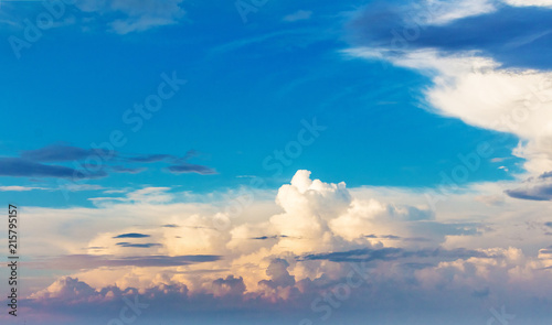 Fototapeta Naklejka Na Ścianę i Meble -  The sky with colorful clouds during the sunrise or sunset_