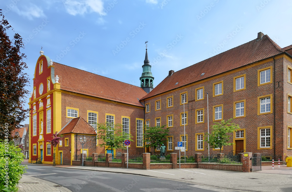 Meppen, Gymnasialkirche und Residenz 