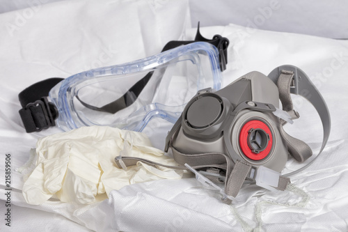 Obraz na płótnie Personal protective equipment to paint
