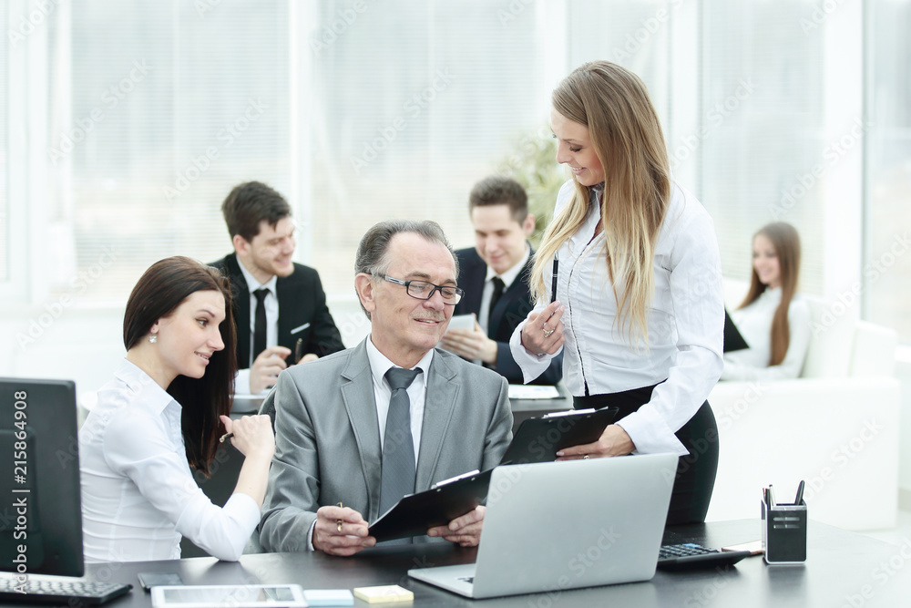 business team discussing with the head of financial data business team discussing with the head of financial data