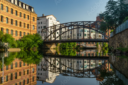 die Könneritzbrücke in Leipzig von der weißen Elster aus fotografiert