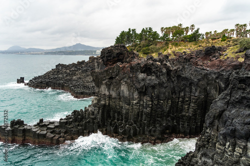the cliffs in jeju