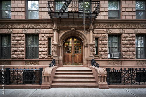 steps leading up to a brownstone building