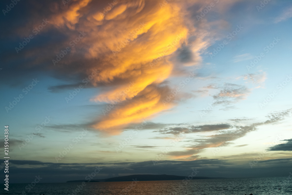 Fototapeta premium Maui Clouds