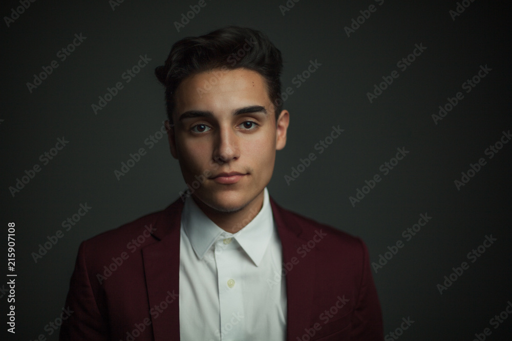 © Aaron Thomas/Stocksy - Hip Young Adult