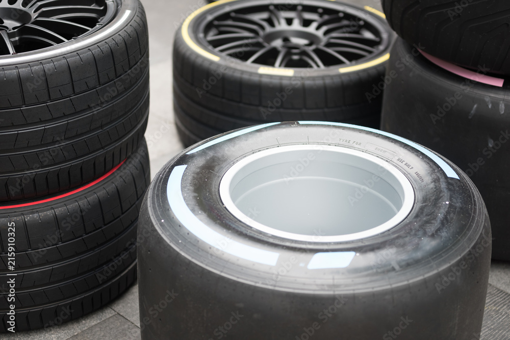 Obraz premium closeup of racing tyres