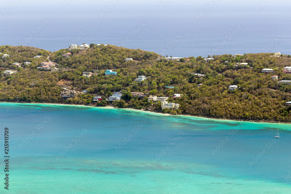 Obraz premium Aerial view of idyllic beach of Magens Bay, Saint Thomas, US Virgin Islands. This beach is considered one of the best top ten beaches in the world. Paradise and clear water for relaxation