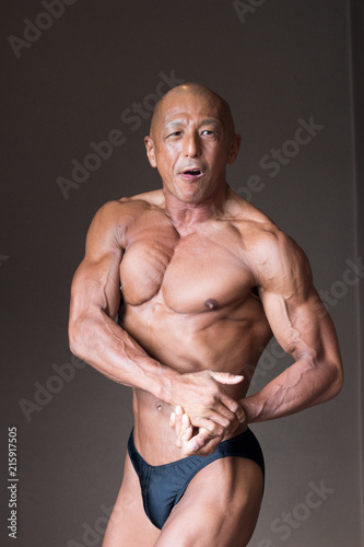 Japanese hot sexy bulky bald head male 50s bodybuider