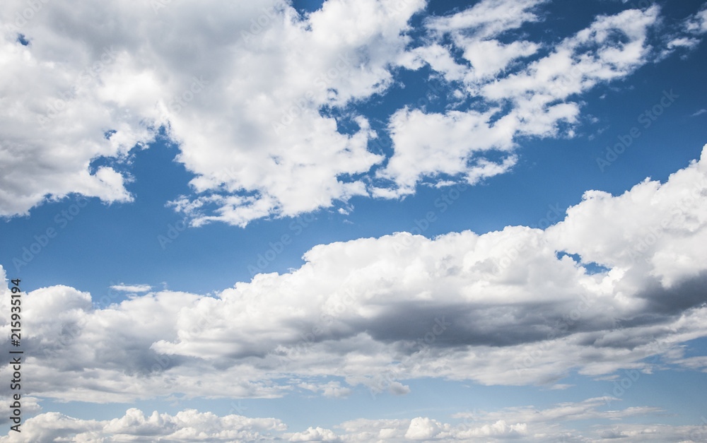 Fototapeta premium Blue sky background with clouds