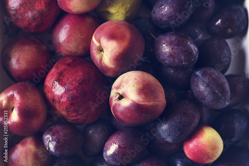 Fototapeta Naklejka Na Ścianę i Meble -  Closeup of plums and other fruits