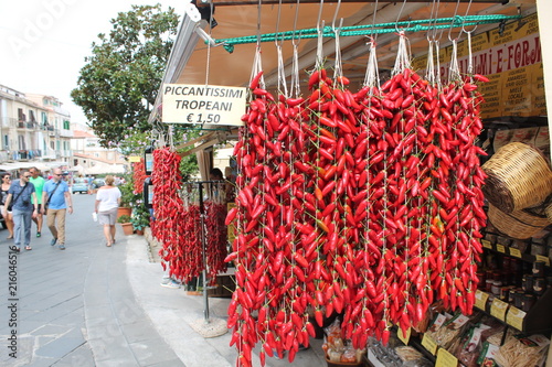 piments de calabre photo