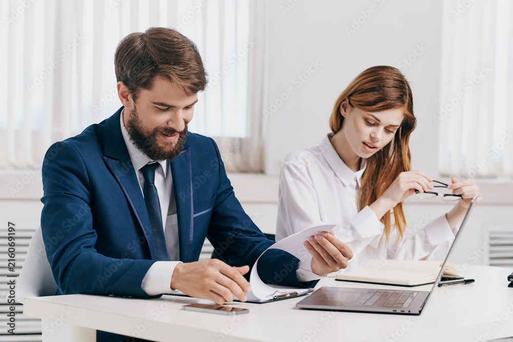 business people working in office business people working in office