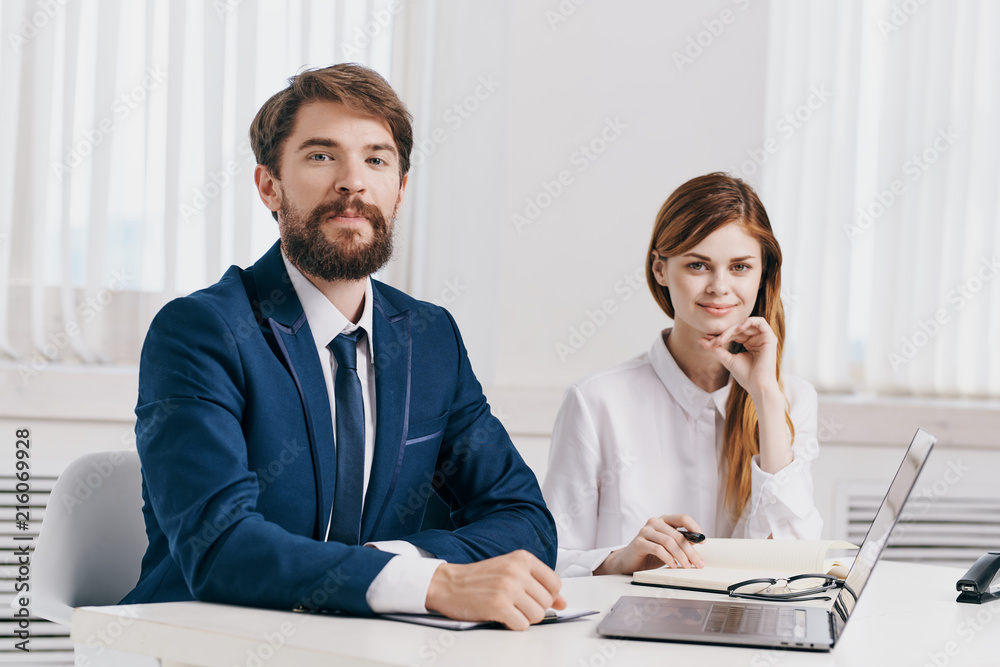 business people working in office business people working in office