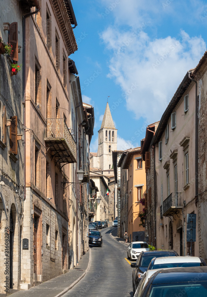 Obraz premium Todi (Umbria, Italy) - The suggestive medieval town of Umbria region, in a summer sunday morning.