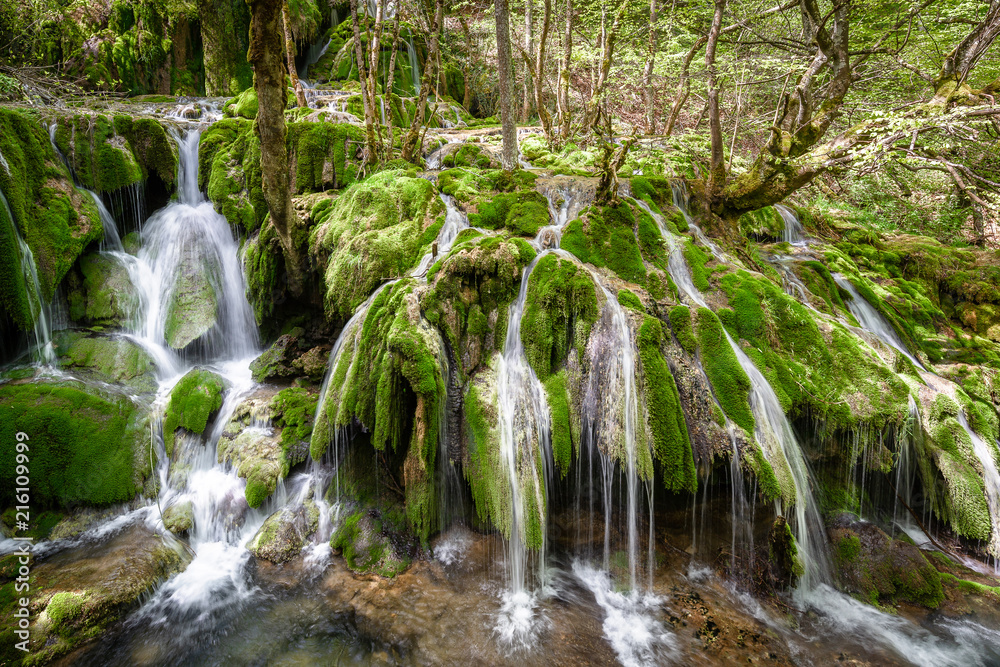 Fototapeta Toberia Waterfalls at Entzia mountain range, Alava, Spain