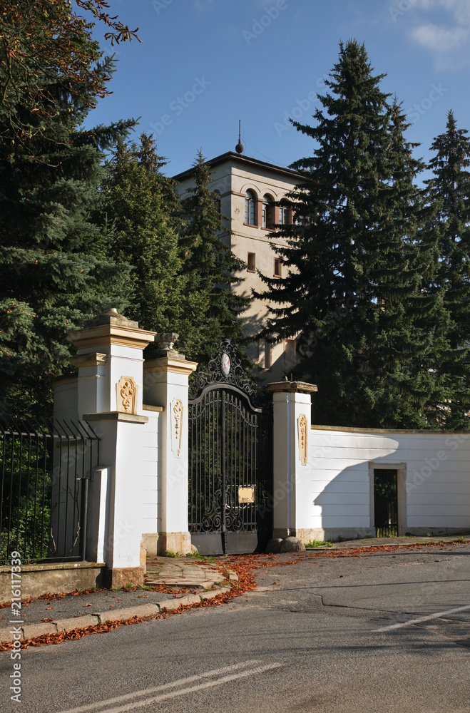 Fototapeta premium Palace in Jeleniow near Kudowa-Zdroj. Poland
