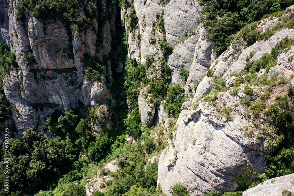 Obraz premium A panorama to the rocks of Mount Montserrat. Mountain range: Pyrenees.